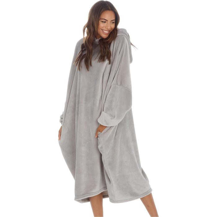 Slumber Party Oversized Blanket Hoody 34B1877