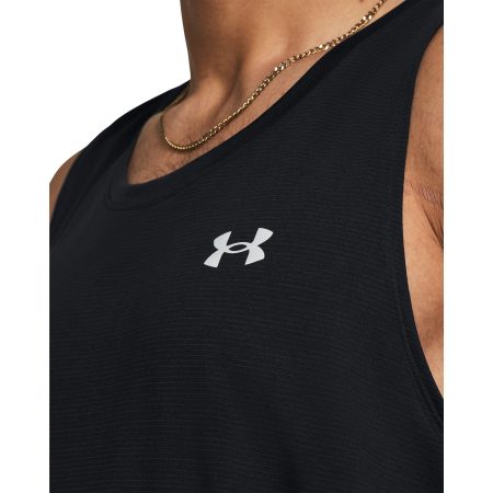 Under Armour Launch Vest 1382585 001 Details 1