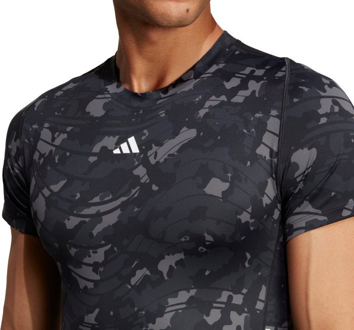 adidas Tech Fit Short Sleeve HS9811 Details 1